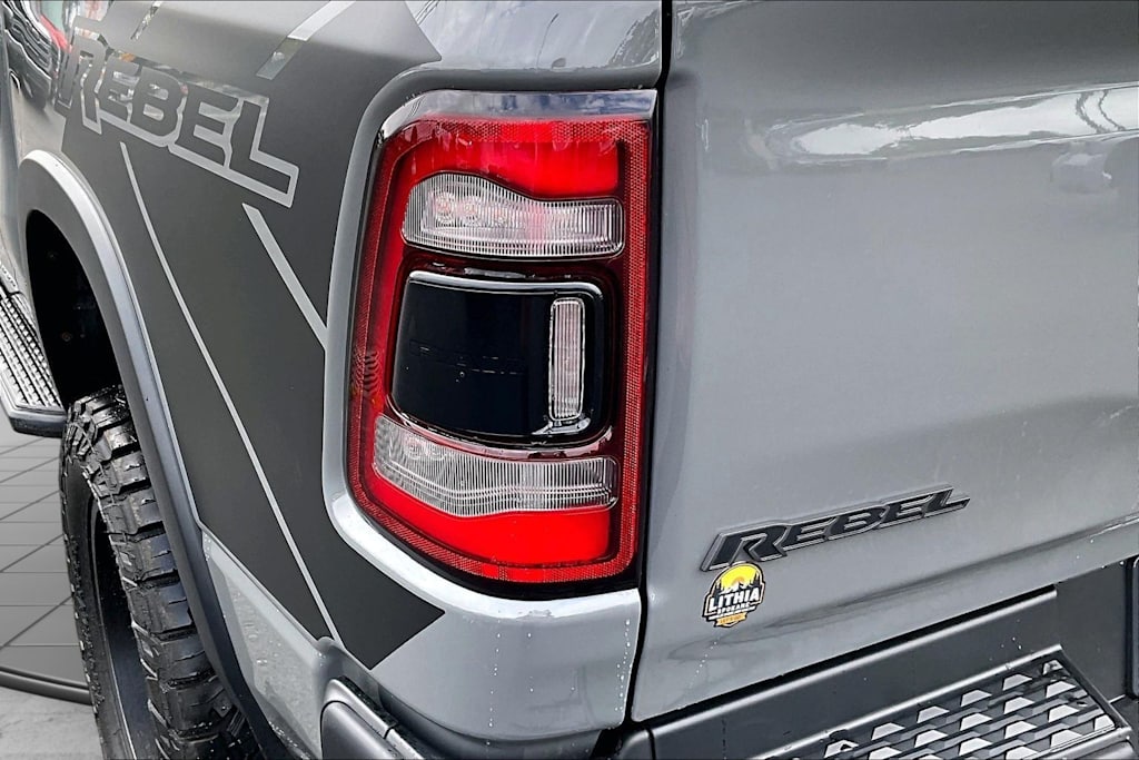Thumbnail: 2023 RAM 1500 - 32
