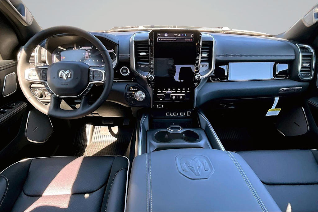 Thumbnail: 2026 RAM 1500 - 10