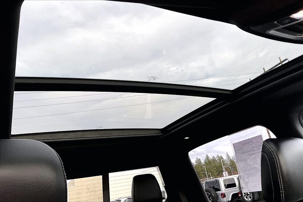 Thumbnail: 2022 RAM 1500 - 30