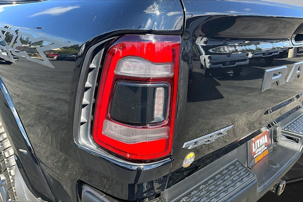 Thumbnail: 2021 RAM 1500 - 32