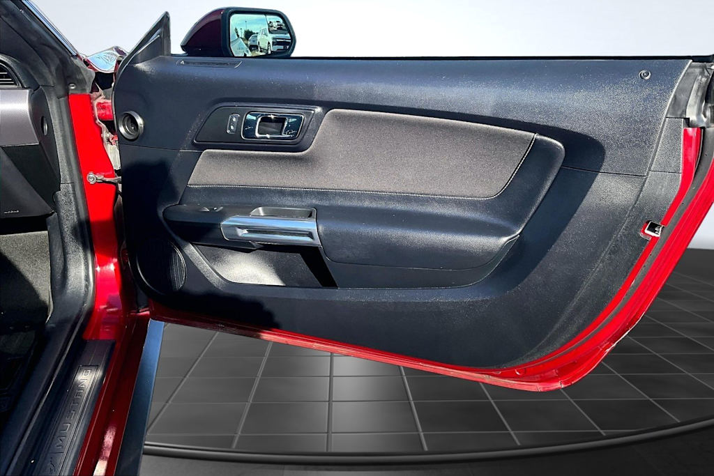 Thumbnail: 2016 Ford Mustang - 28