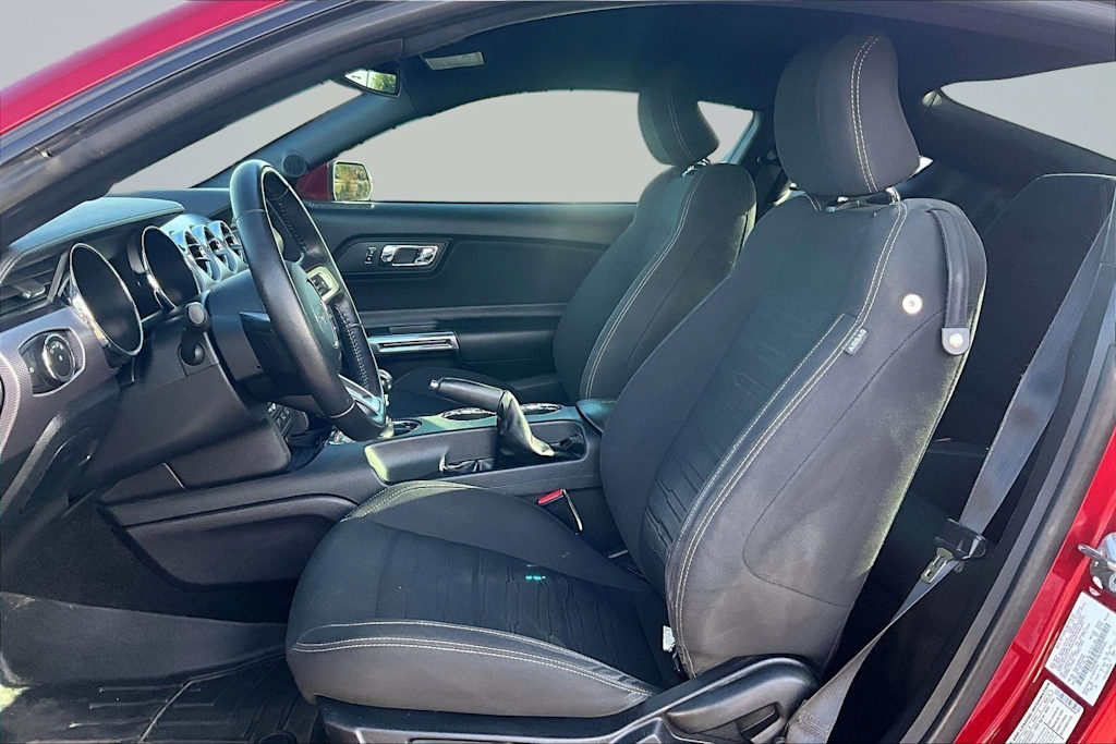 Thumbnail: 2016 Ford Mustang - 10