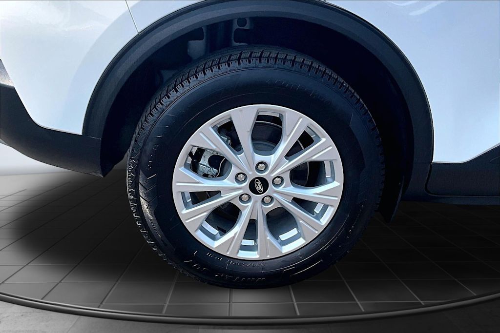 Thumbnail: 2025 Ford Escape - 35
