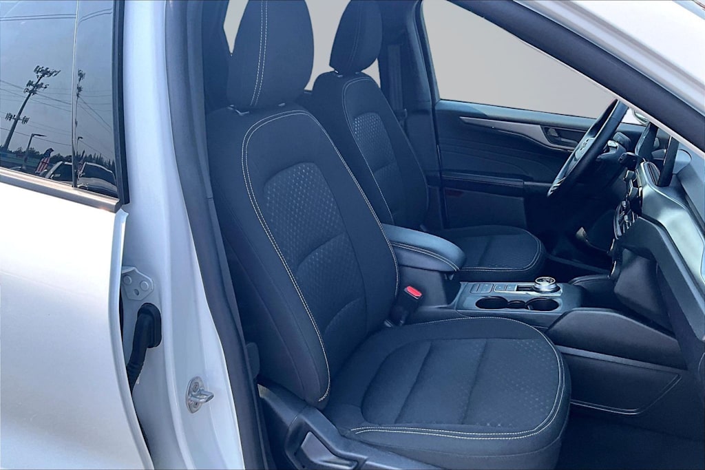 Thumbnail: 2025 Ford Escape - 21
