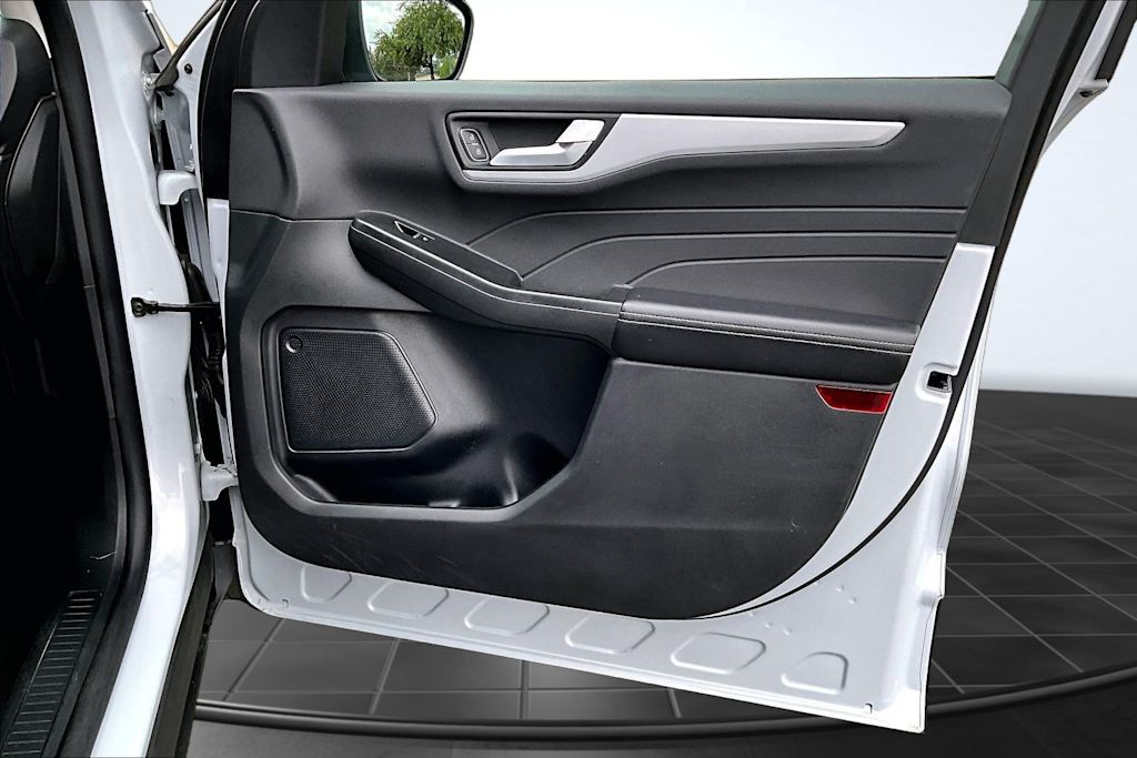 Thumbnail: 2025 Ford Escape - 29
