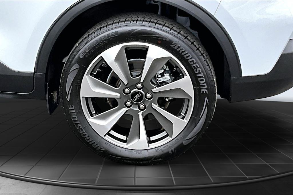Thumbnail: 2025 Ford Escape - 36