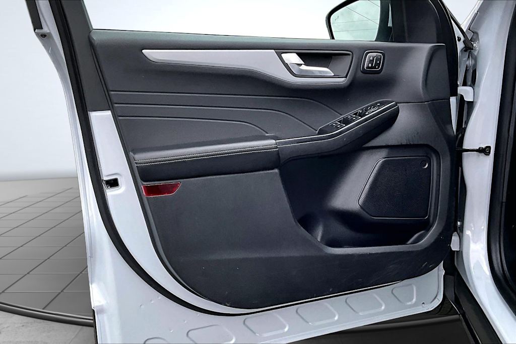Thumbnail: 2025 Ford Escape - 28