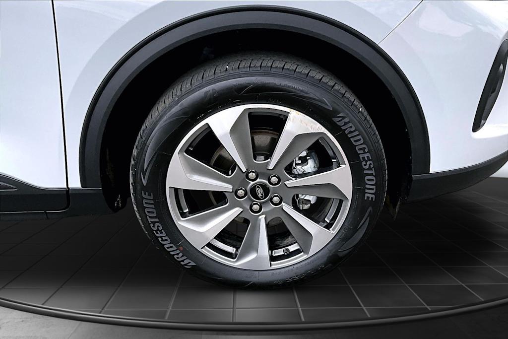 Thumbnail: 2025 Ford Escape - 34