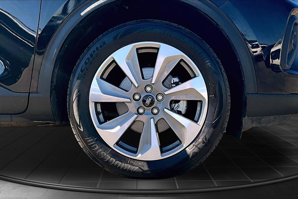 Thumbnail: 2025 Ford Escape - 34