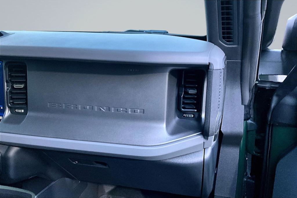 Thumbnail: 2024 Ford Bronco - 24
