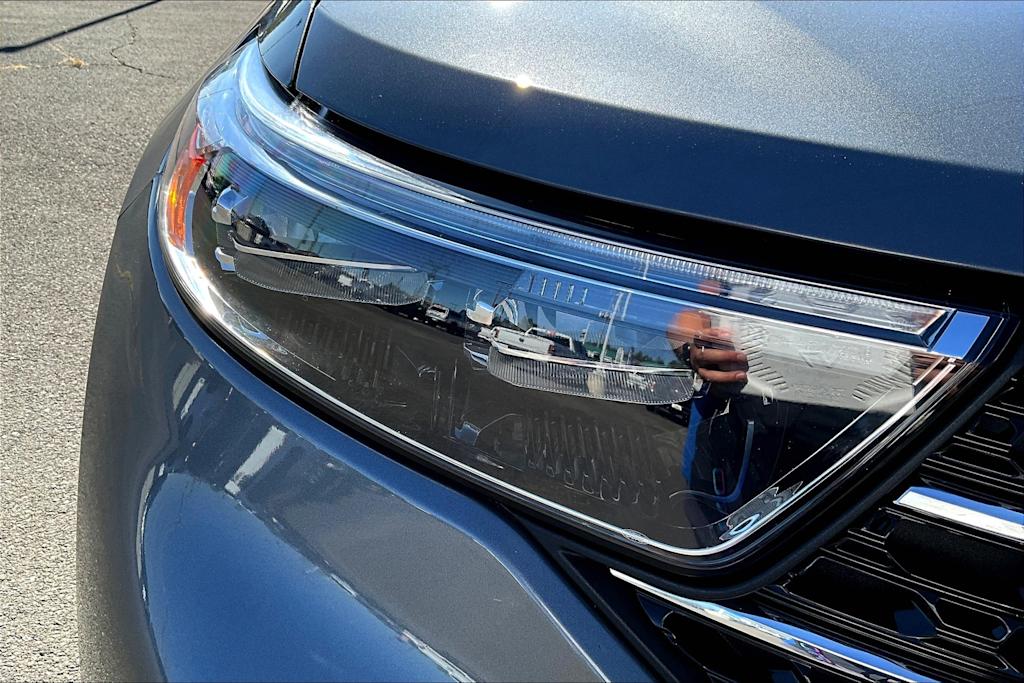 Thumbnail: 2022 Ford Explorer - 31