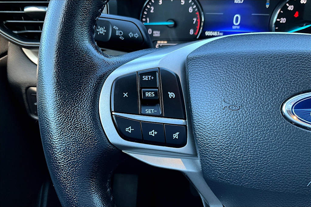 Thumbnail: 2022 Ford Explorer - 27