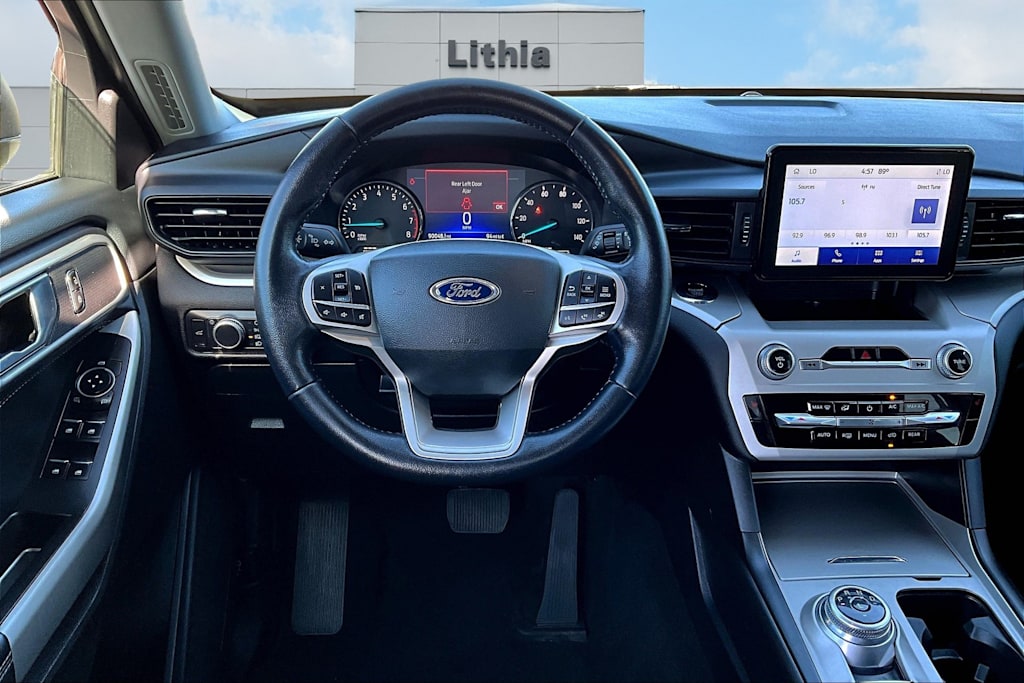 Thumbnail: 2022 Ford Explorer - 14