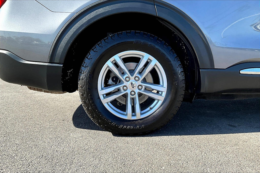 Thumbnail: 2022 Ford Explorer - 35