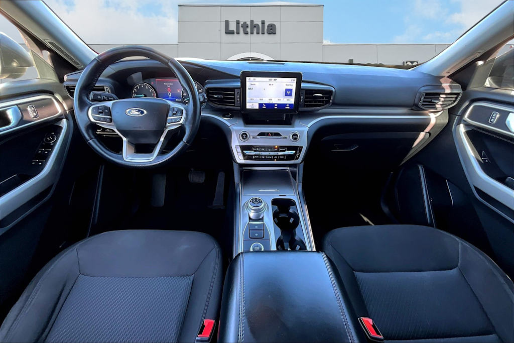 Thumbnail: 2022 Ford Explorer - 10