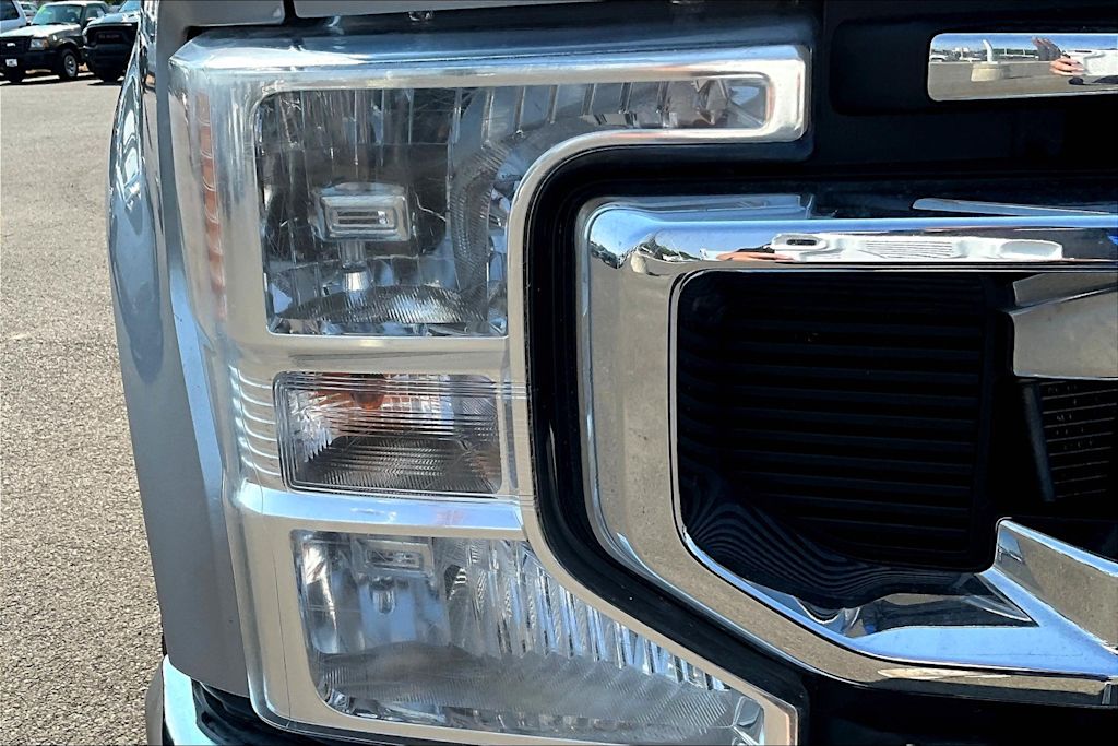 Thumbnail: 2021 Ford F-250 - 30