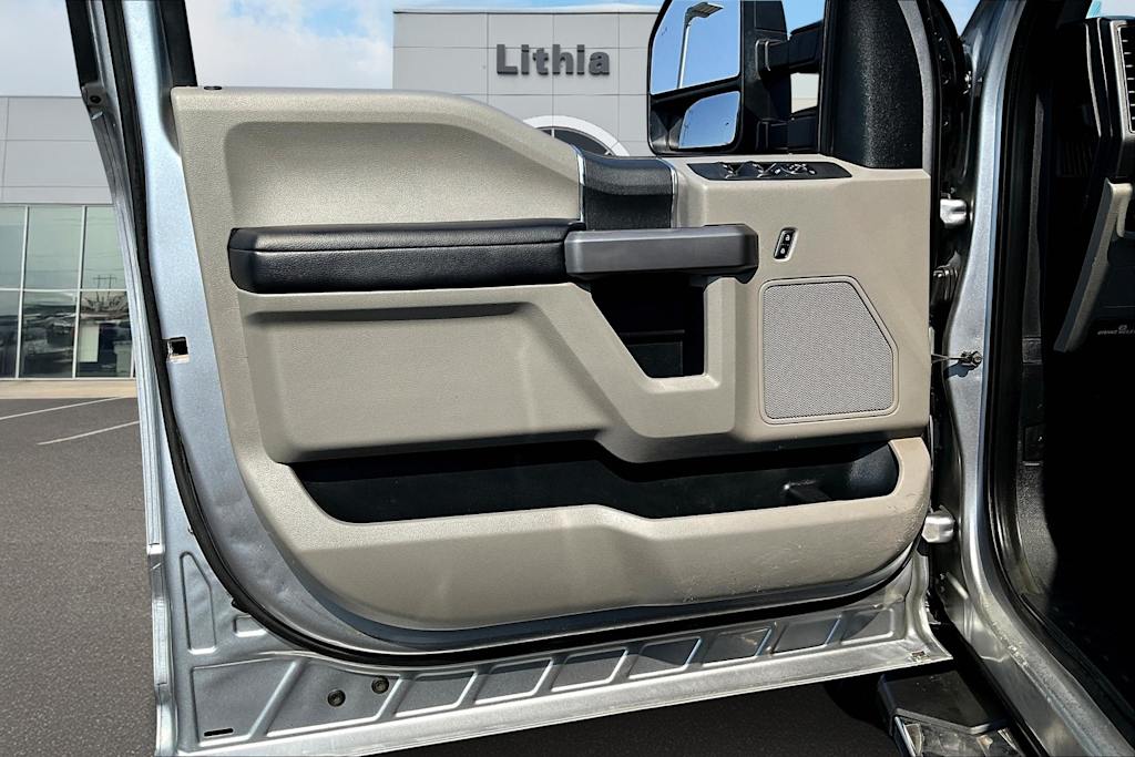 Thumbnail: 2021 Ford F-250 - 27