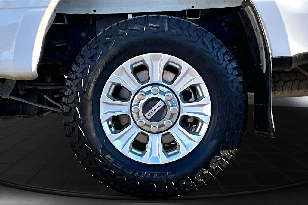 Thumbnail: 2020 Ford F-250 - 36