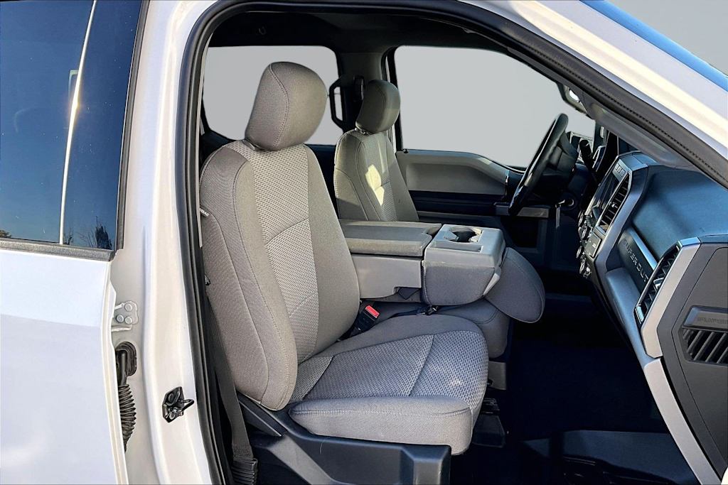Thumbnail: 2020 Ford F-250 - 11