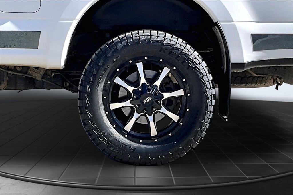 Thumbnail: 2019 Ford F-250 - 35