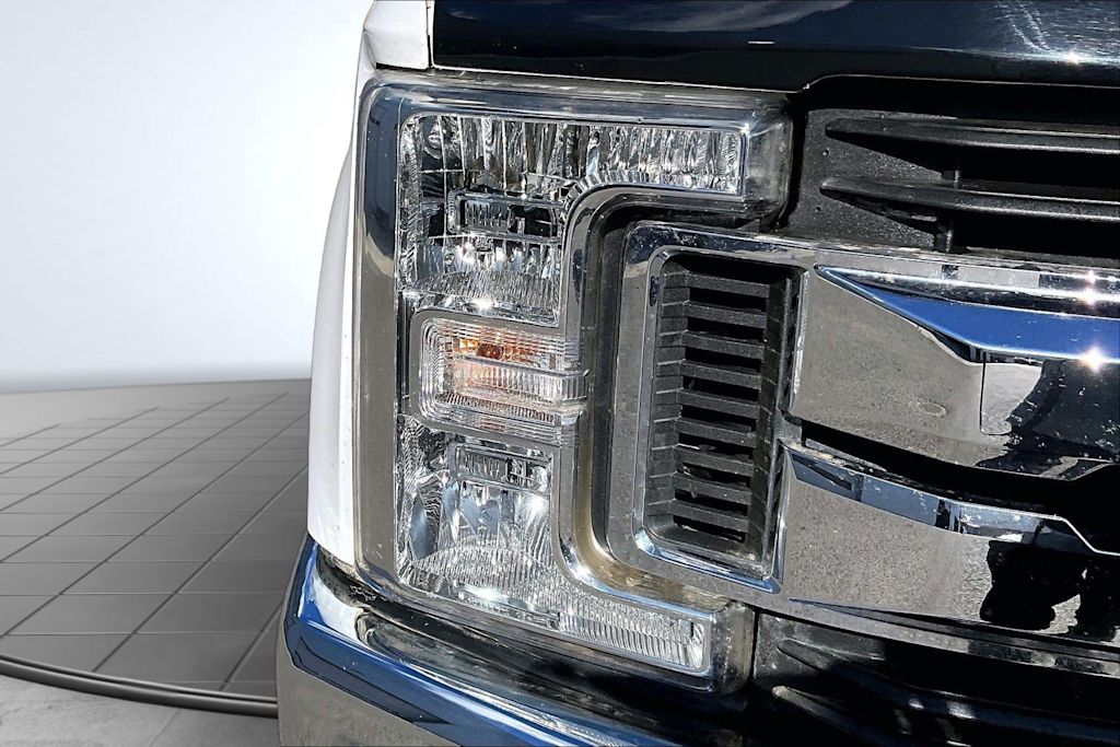 Thumbnail: 2019 Ford F-250 - 30