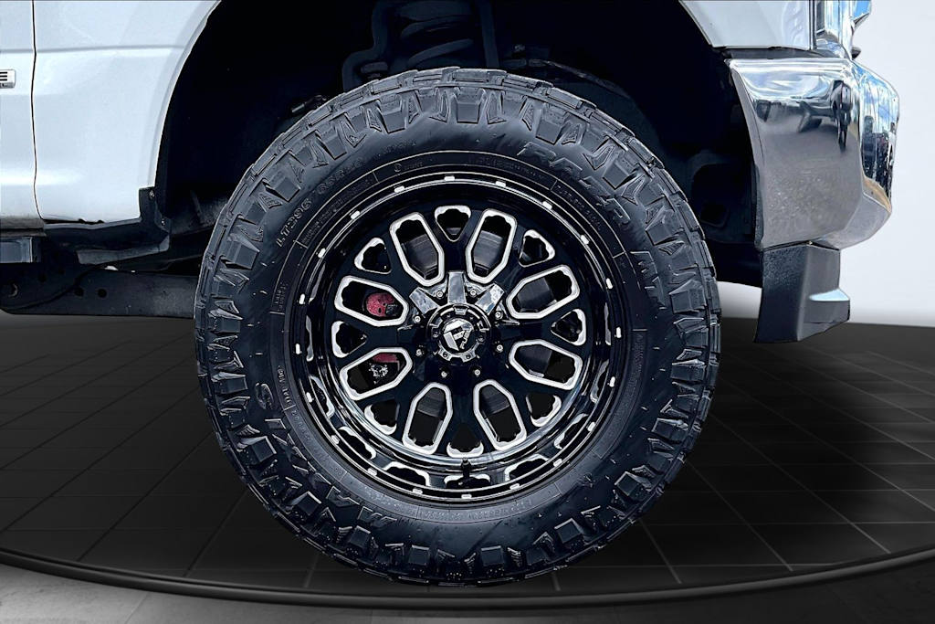 Thumbnail: 2017 Ford F-350 - 34