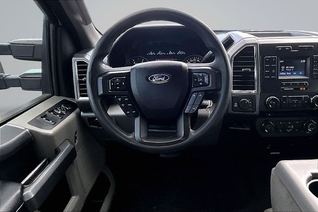 Thumbnail: 2017 Ford F-350 - 14