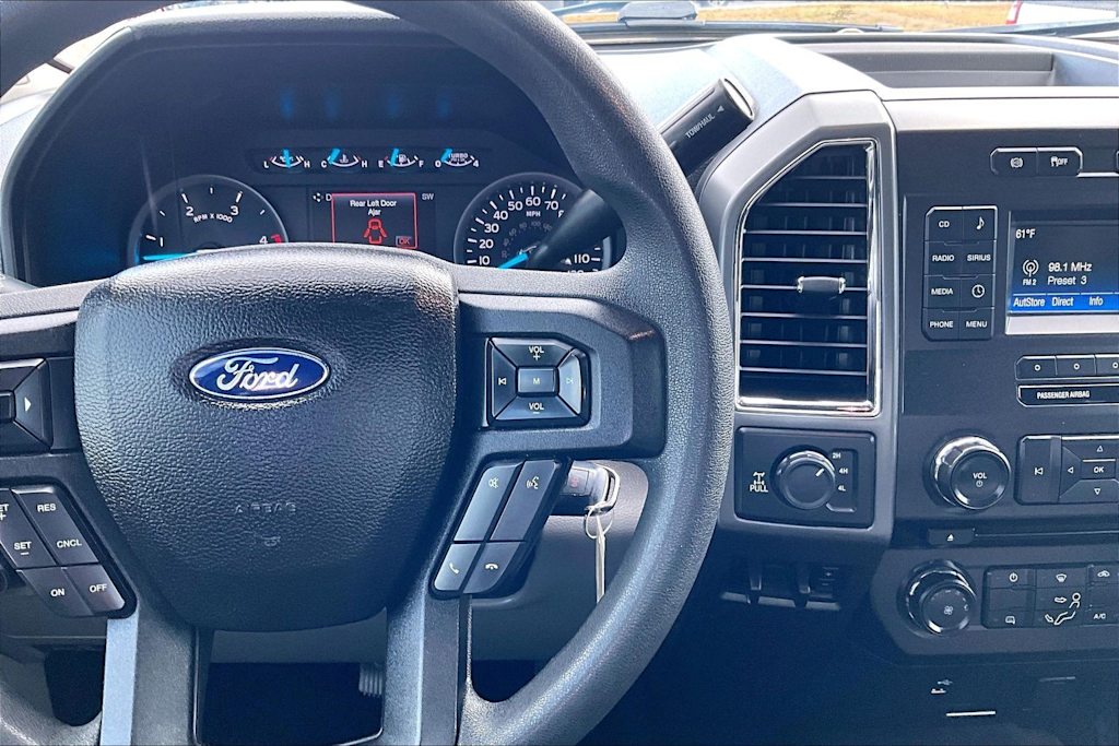 Thumbnail: 2017 Ford F-350 - 26