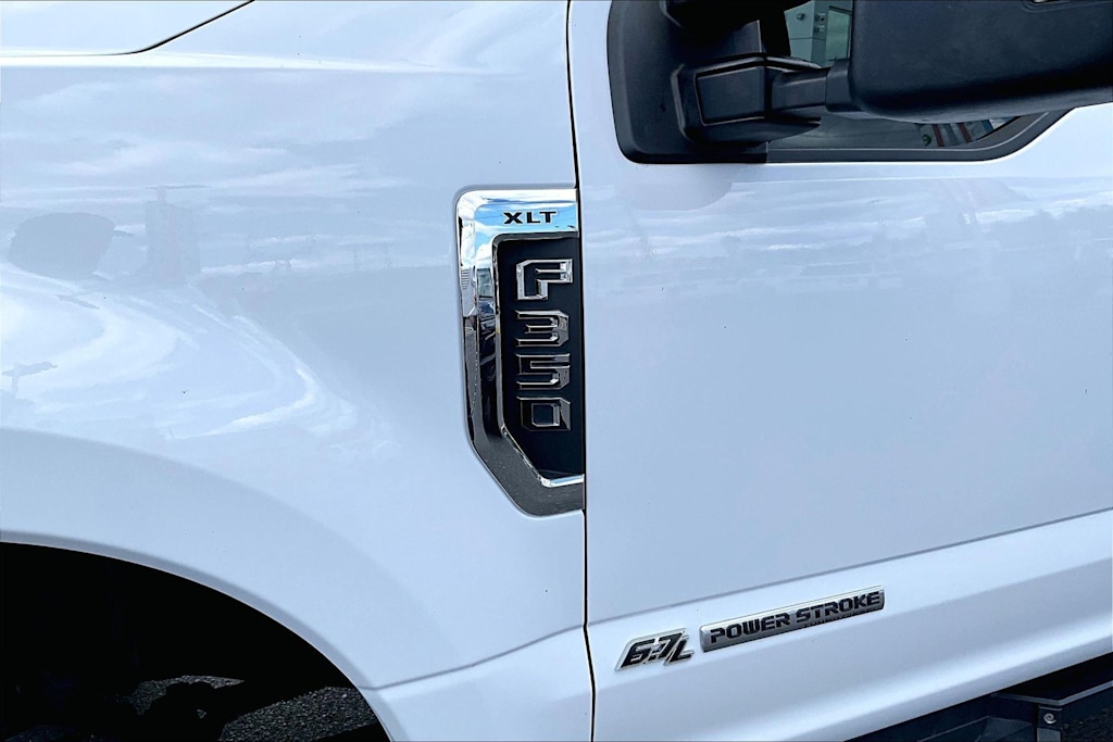 Thumbnail: 2017 Ford F-350 - 7
