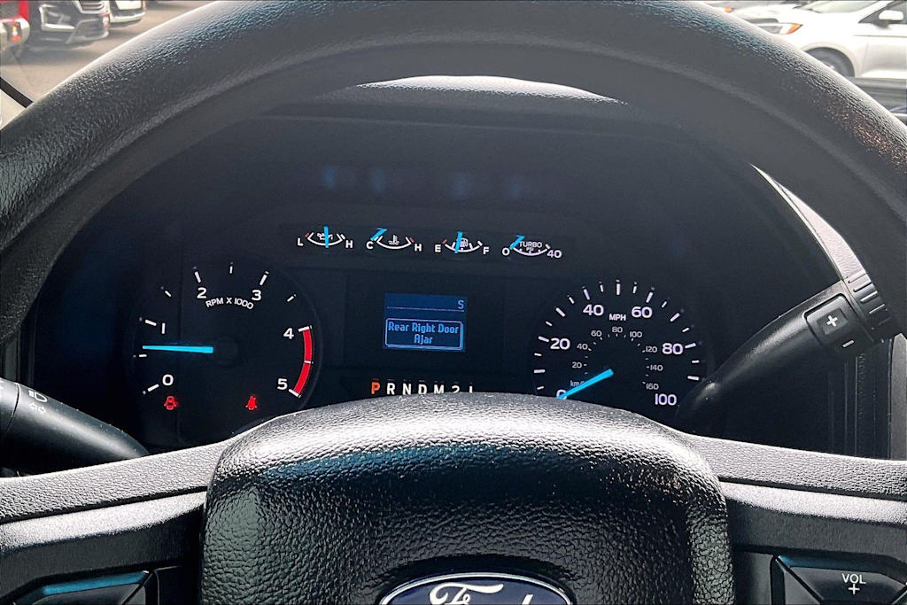 Thumbnail: 2019 Ford F-350 - 16