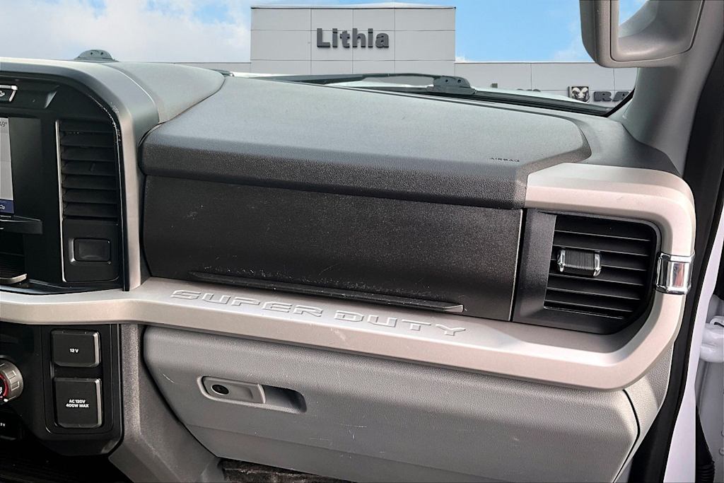 Thumbnail: 2024 Ford F-350 - 26