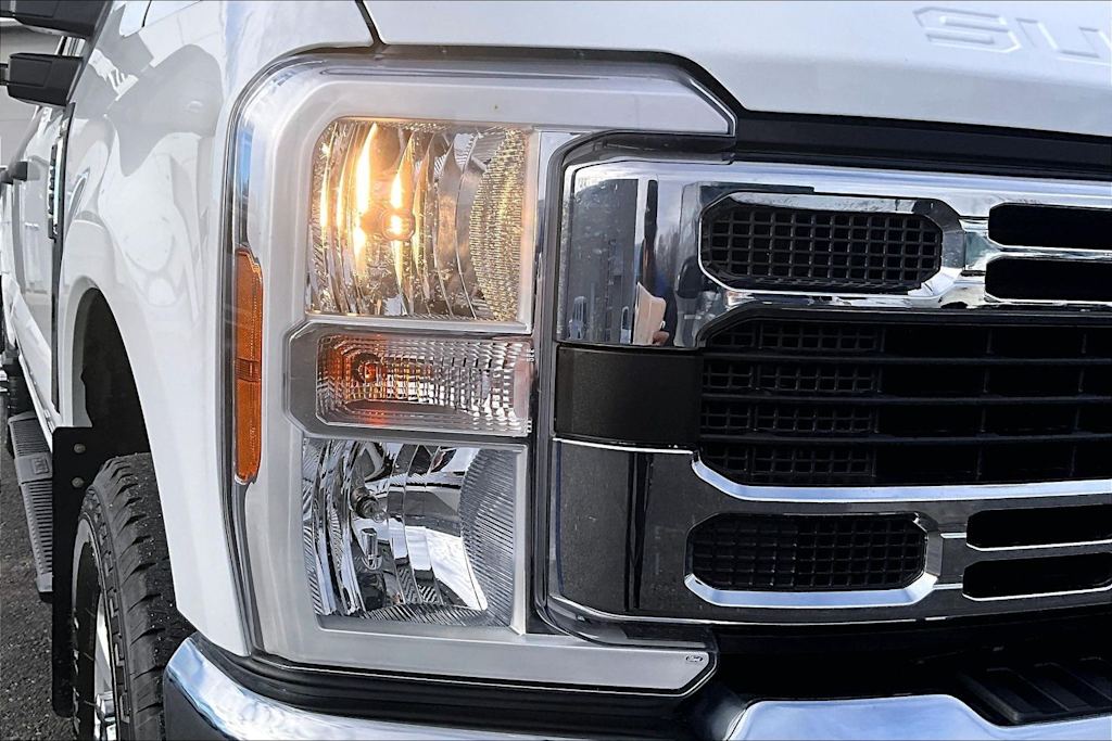 Thumbnail: 2024 Ford F-350 - 33