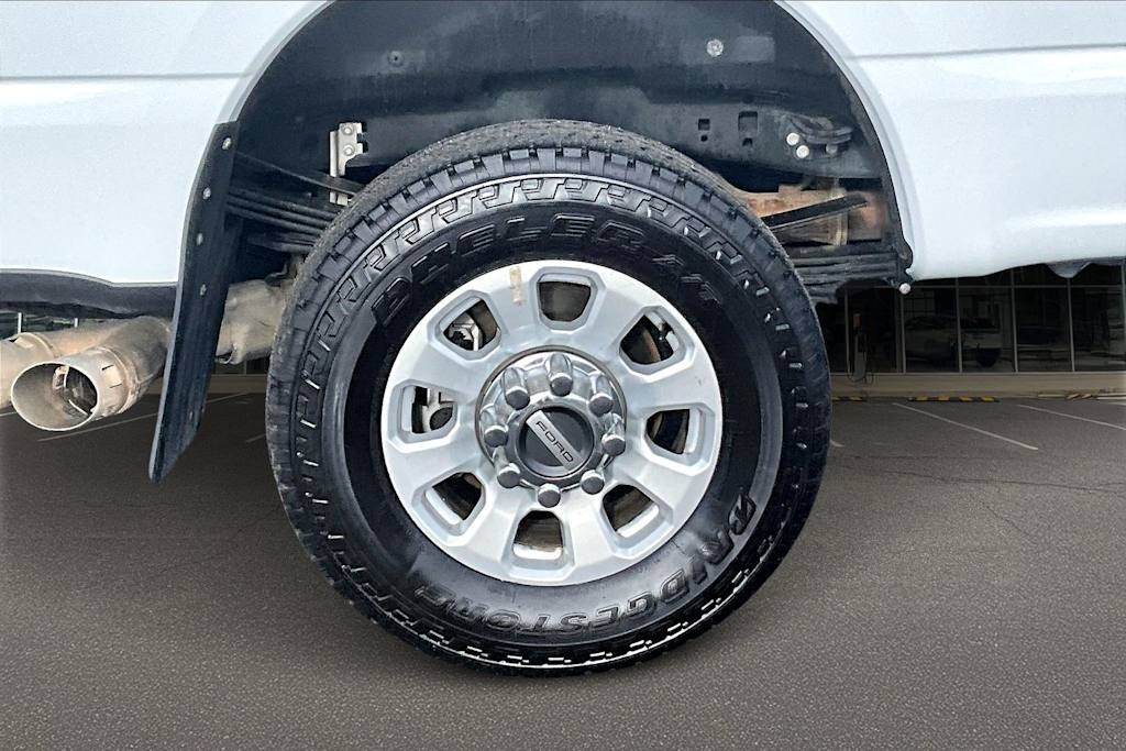 Thumbnail: 2024 Ford F-350 - 38