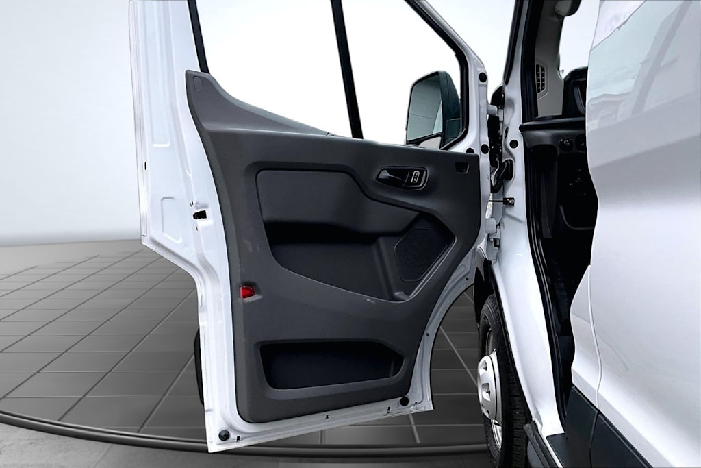 Thumbnail: 2025 Ford Transit Series - 27