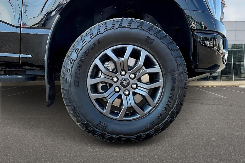 Thumbnail: 2023 Ford F-150 - 33