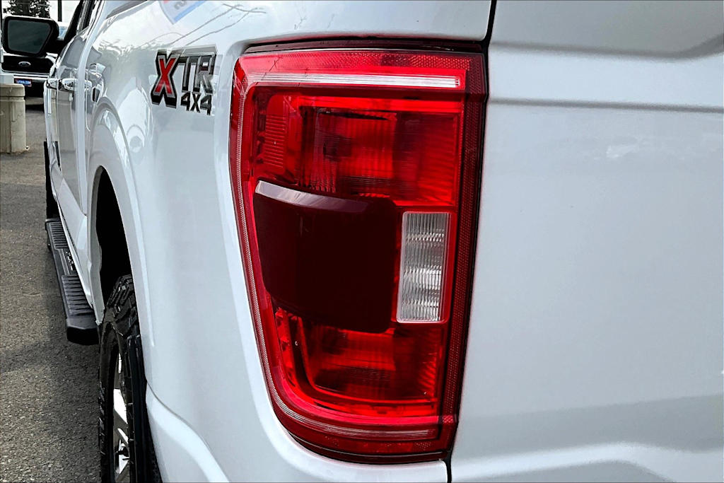 Thumbnail: 2021 Ford F-150 - 32