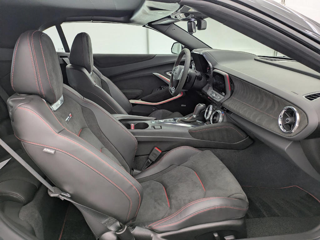 Thumbnail: 2022 Chevrolet Camaro - 12