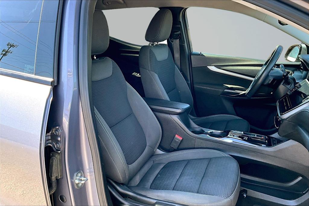 Thumbnail: 2023 Chevrolet Bolt EUV - 22