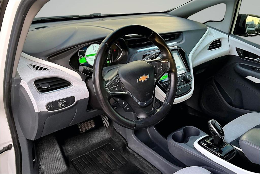 Thumbnail: 2020 Chevrolet Bolt EV - 2