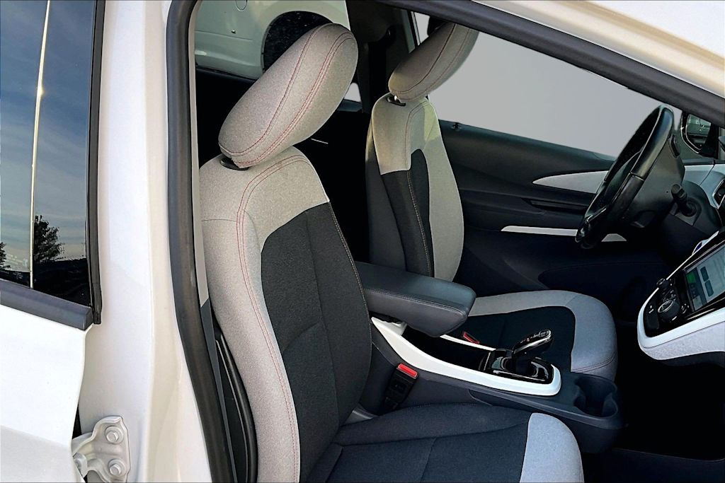 Thumbnail: 2020 Chevrolet Bolt EV - 12