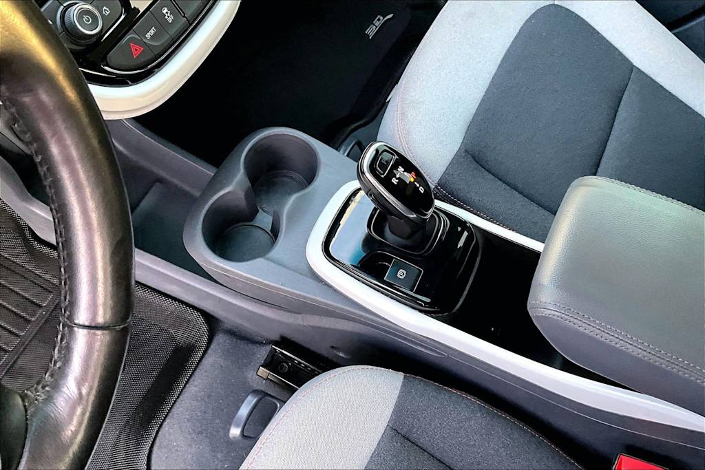 Thumbnail: 2020 Chevrolet Bolt EV - 16