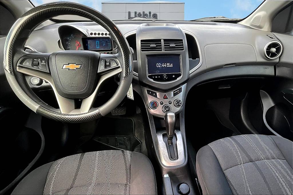 2016 Chevrolet Sonic LT 2