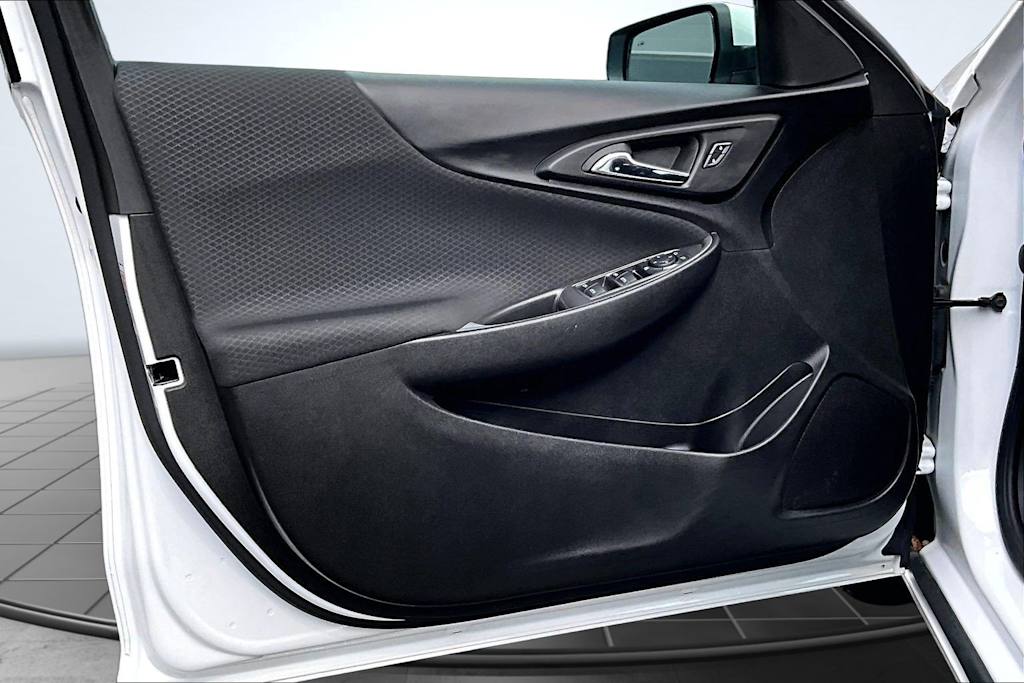 Thumbnail: 2024 Chevrolet Malibu - 28