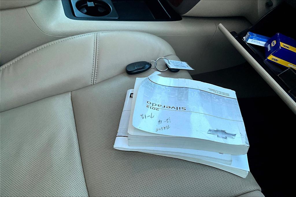 Thumbnail: 2012 Chevrolet Silverado 2500 - 19