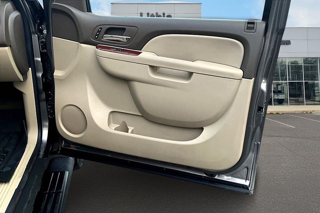 Thumbnail: 2012 Chevrolet Silverado 2500 - 29