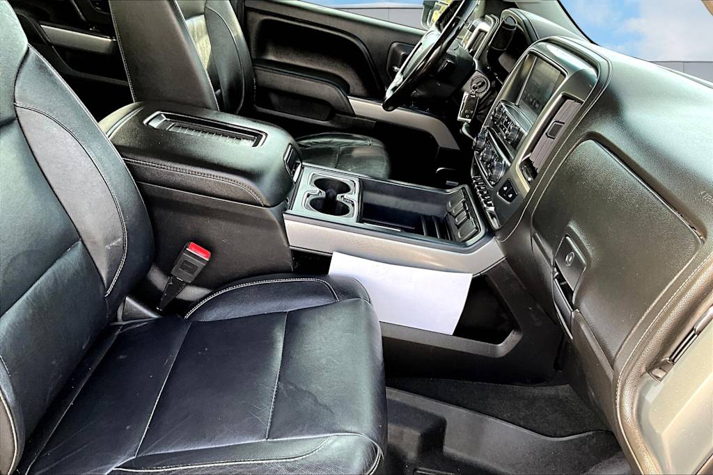 Thumbnail: 2016 Chevrolet Silverado 3500 - 11