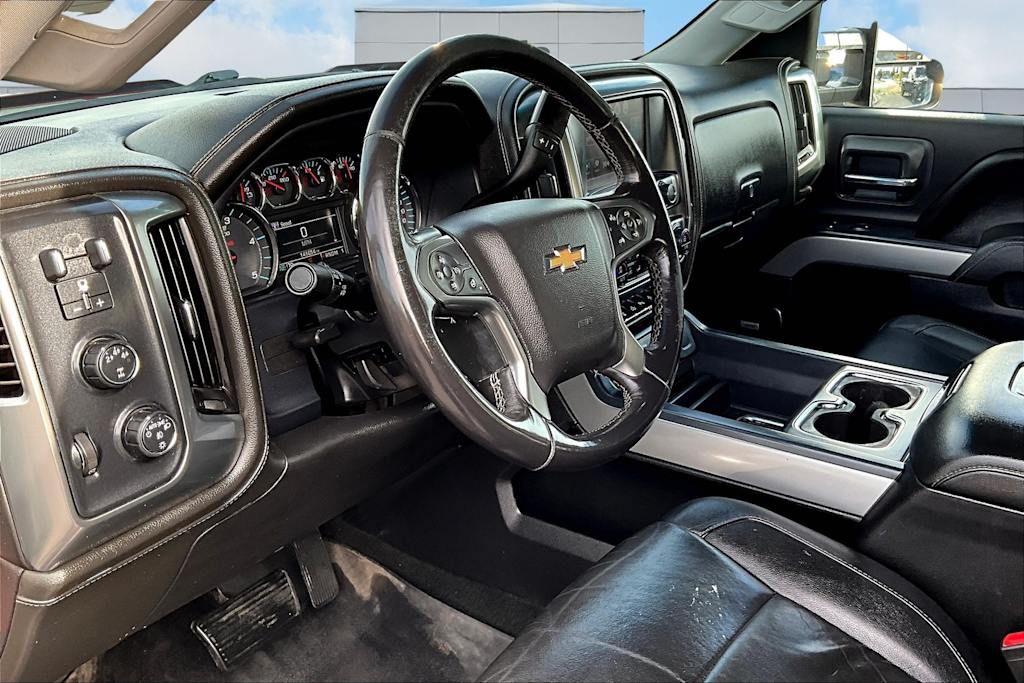 Thumbnail: 2016 Chevrolet Silverado 3500 - 2