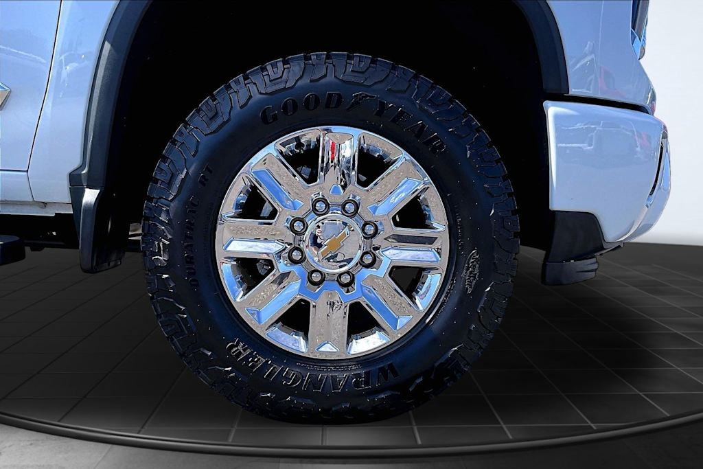 Thumbnail: 2026 Chevrolet Silverado 2500 - 34