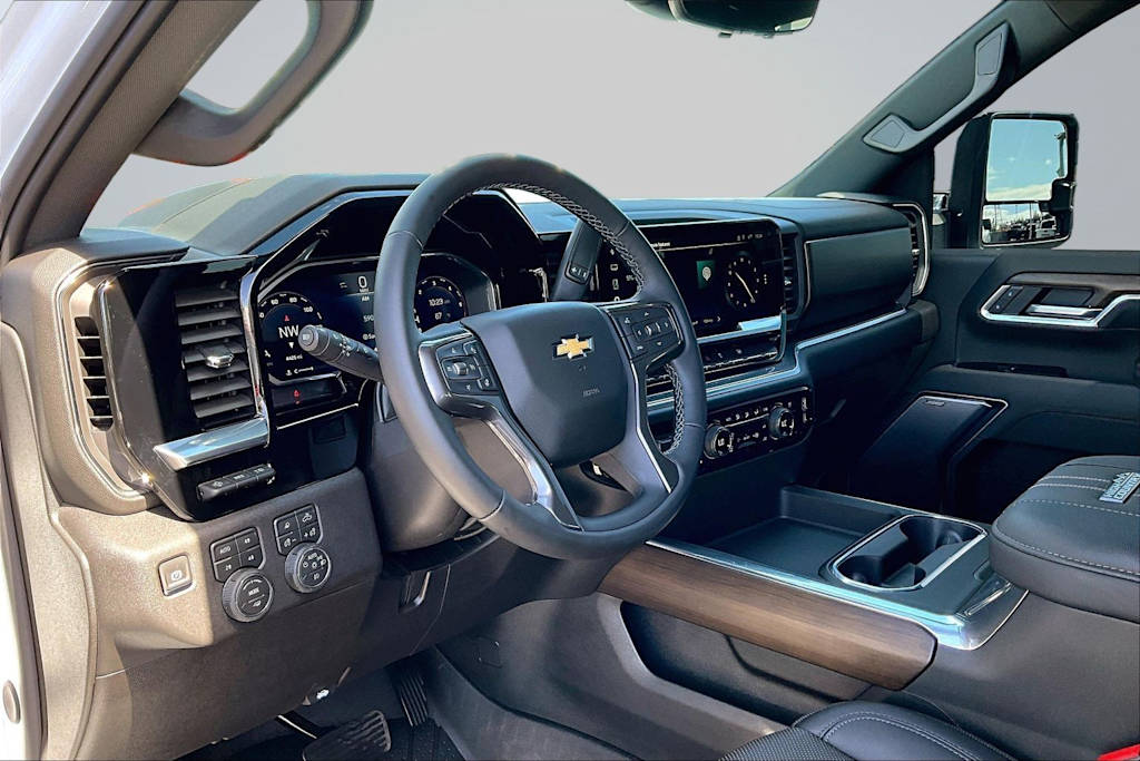 Thumbnail: 2026 Chevrolet Silverado 2500 - 2