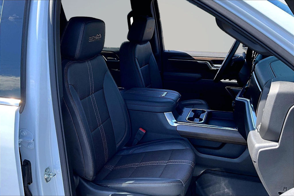 Thumbnail: 2026 Chevrolet Silverado 2500 - 11